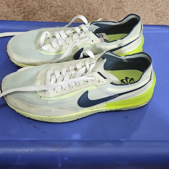 Nike Waffle One Crater Color Lime ICE - Picture 2 of 6